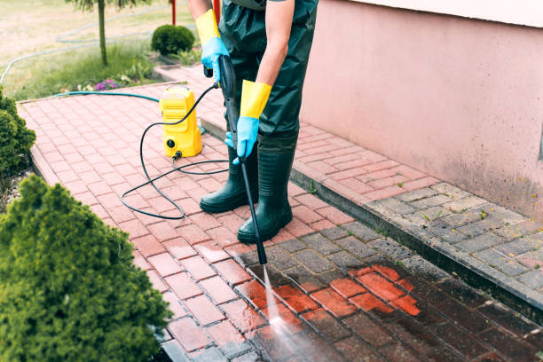 Professional Pressure Washing Services in Finneytown, OH